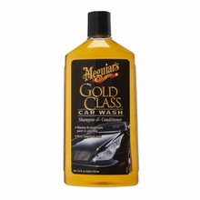 Meguiar's Gold Class Car Wash shampoo & conditioner bottle on a white background
